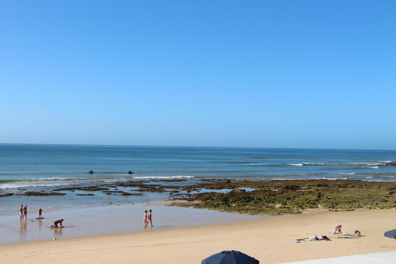 Logement entier piscine et mer 1 chambre Appartement Olhos de Agua  Buitenkant foto