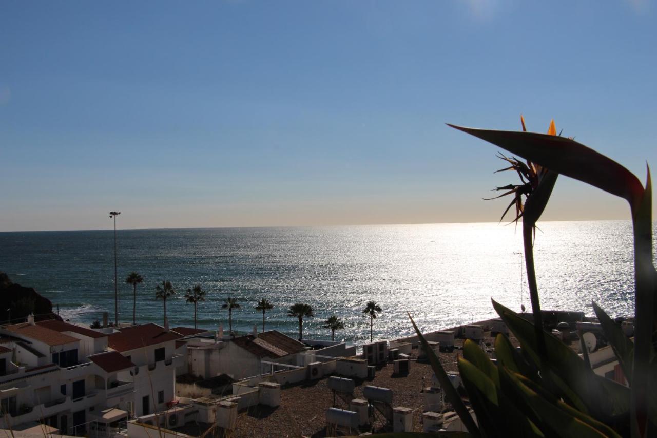 Logement entier piscine et mer 1 chambre Appartement Olhos de Agua  Buitenkant foto